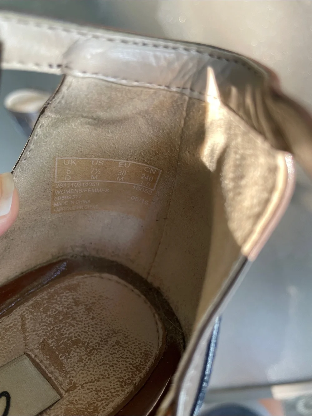 Clarks three toned shoes with straps size 7 1/2